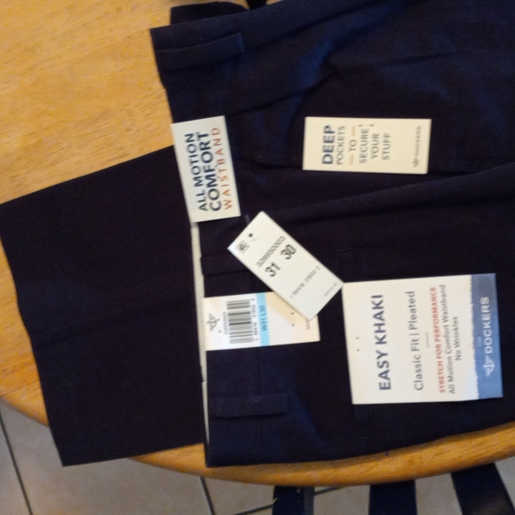 NWT Dockers pants - Picture 2 of 3